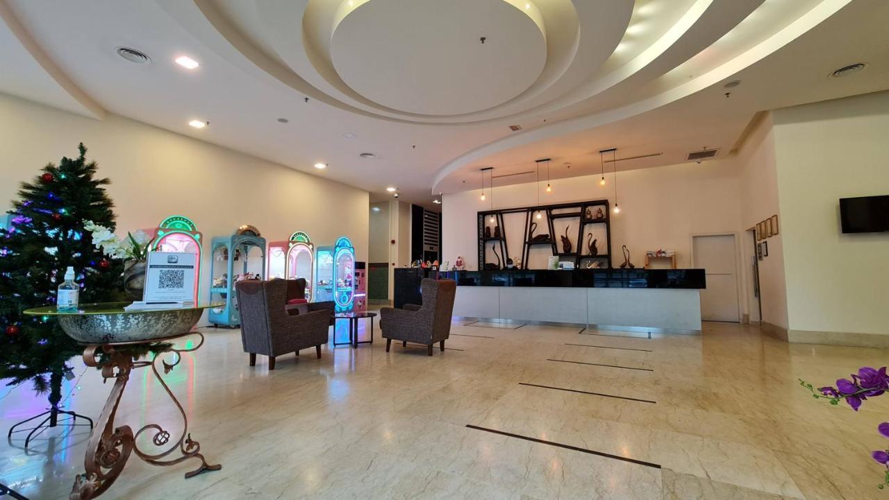 Swan Garden Hotel Melaka Zewnętrze zdjęcie