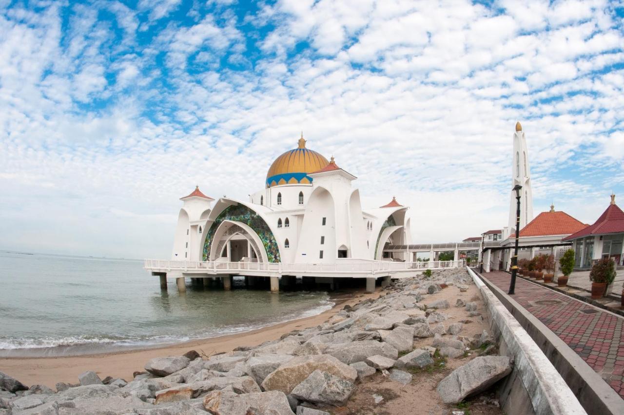 Swan Garden Hotel Melaka Zewnętrze zdjęcie