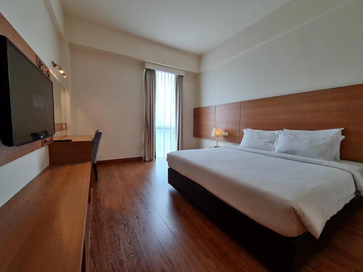 Swan Garden Hotel Melaka Zewnętrze zdjęcie
