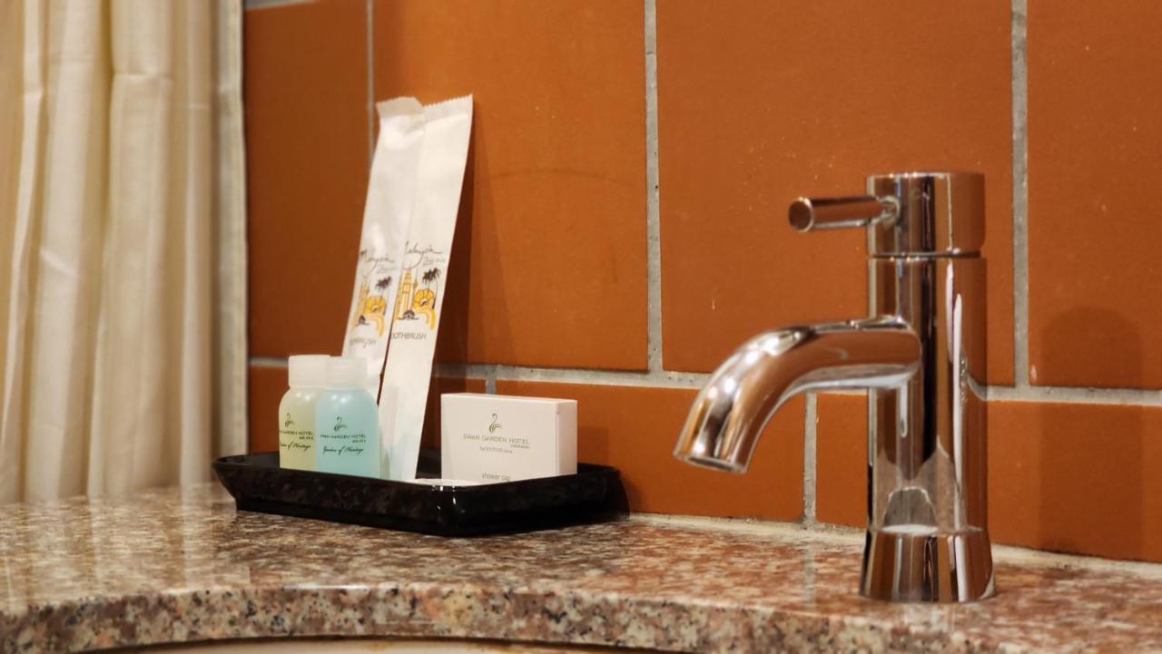 Swan Garden Hotel Melaka Zewnętrze zdjęcie