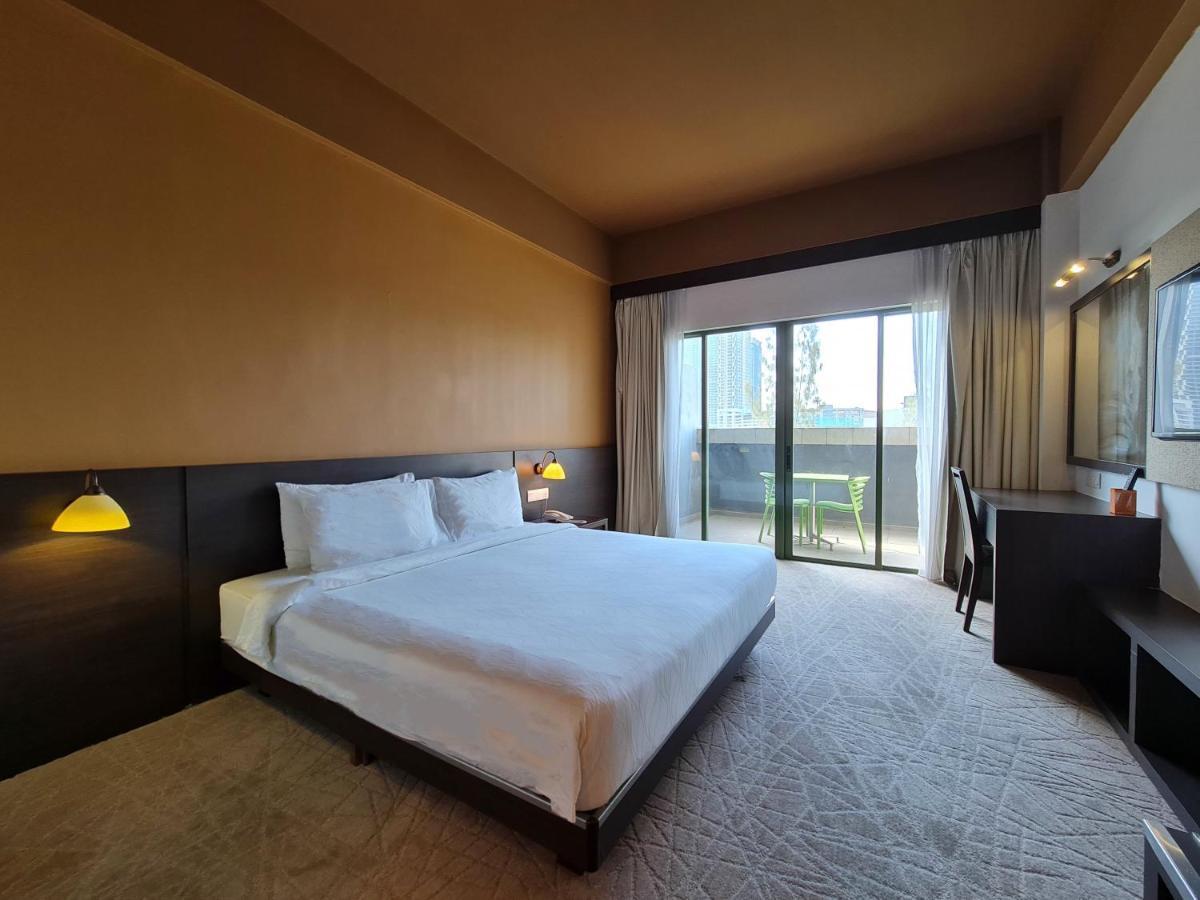 Swan Garden Hotel Melaka Zewnętrze zdjęcie