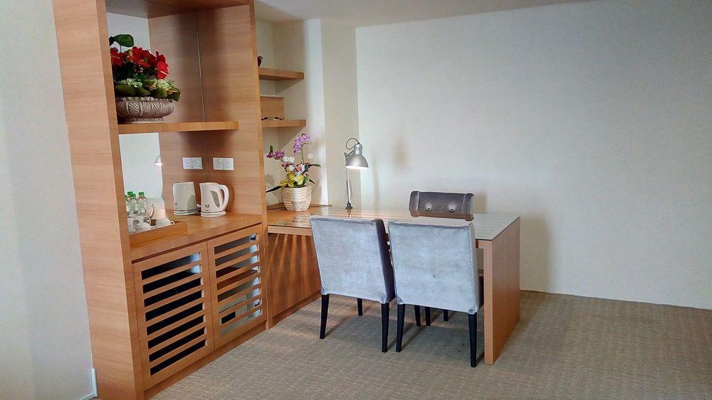 Swan Garden Hotel Melaka Zewnętrze zdjęcie